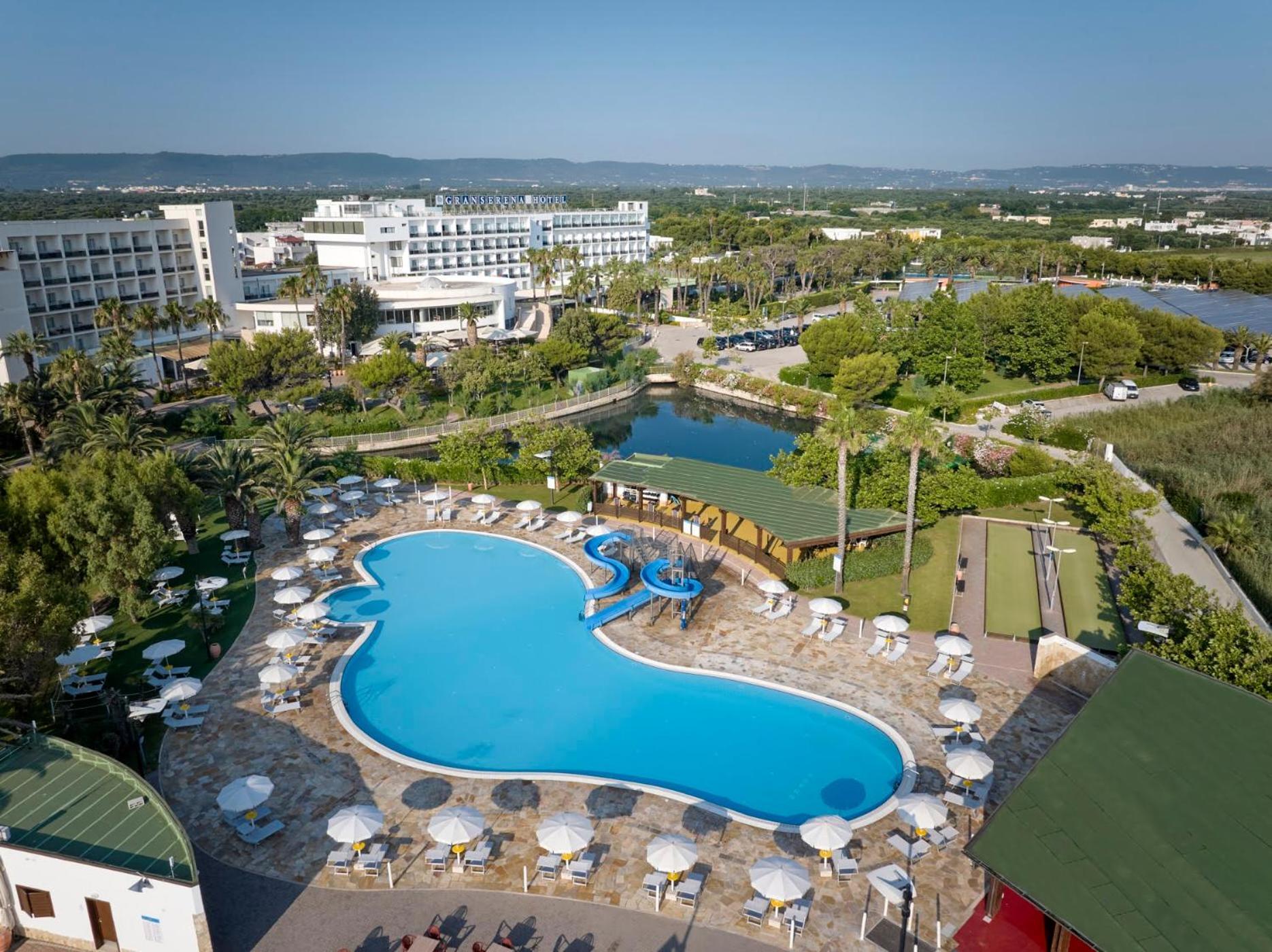 Granserena Hotel Torre Canne Exterior photo