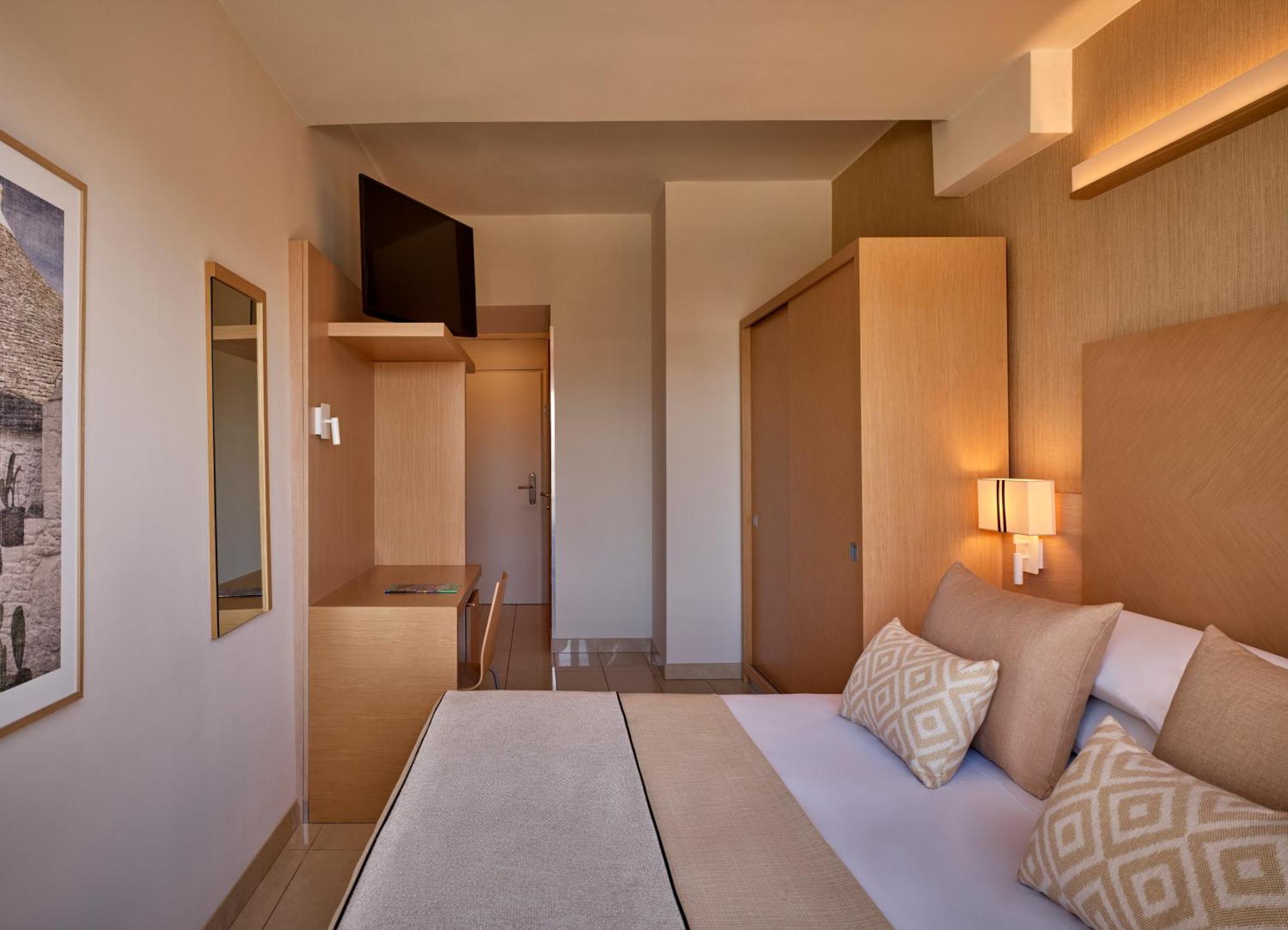 Granserena Hotel Torre Canne Room photo
