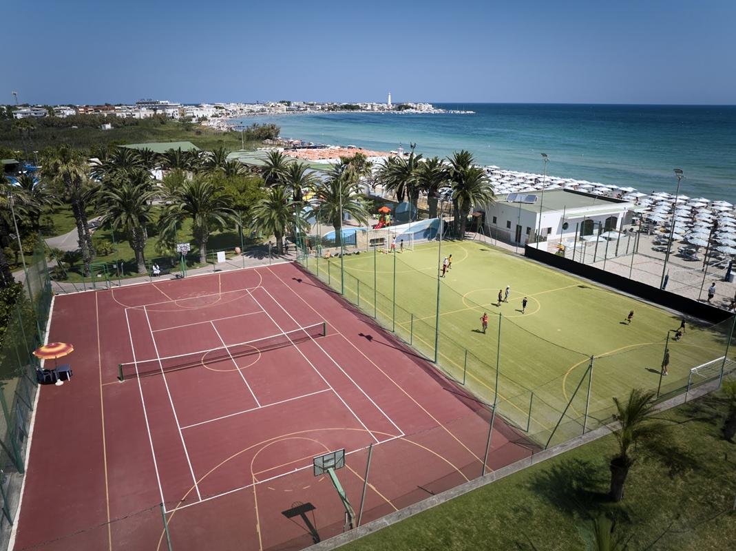 Granserena Hotel Torre Canne Exterior photo